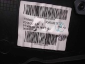 Recambio de guarnecido puerta trasera izquierda para peugeot 208 1.2 12v vti referencia OEM IAM 96763550ZD  5 PUERTAS