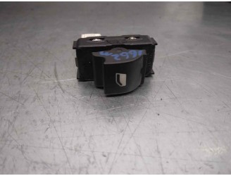 Recambio de mando elevalunas delantero derecho para peugeot 208 1.2 12v vti referencia OEM IAM 96751119ZD  5 PUERTAS