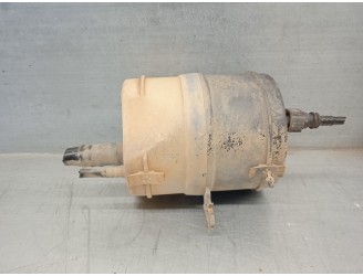 Recambio de acumulador central amortiguacion para land rover discovery 2.7 td v6 cat referencia OEM IAM RQB000513 