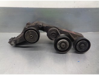 Recambio de soporte alternador para mercedes-benz vaneo (w414) furgoneta compacta 1.7 turbodiesel cat referencia OEM IAM A668202