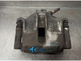 Recambio de pinza freno delantera izquierda para peugeot 208 1.2 12v vti referencia OEM IAM 4400R6 0204Y01131 BOSCH