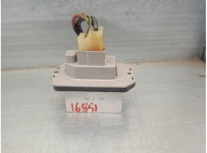 Recambio de resistencia calefaccion para land rover discovery 2.7 td v6 cat referencia OEM IAM 0778000901 DENSO