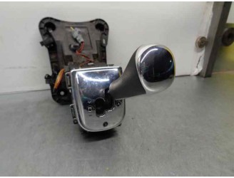 Recambio de palanca cambio para citroën c4 berlina collection referencia OEM IAM 151880 96816077VD 