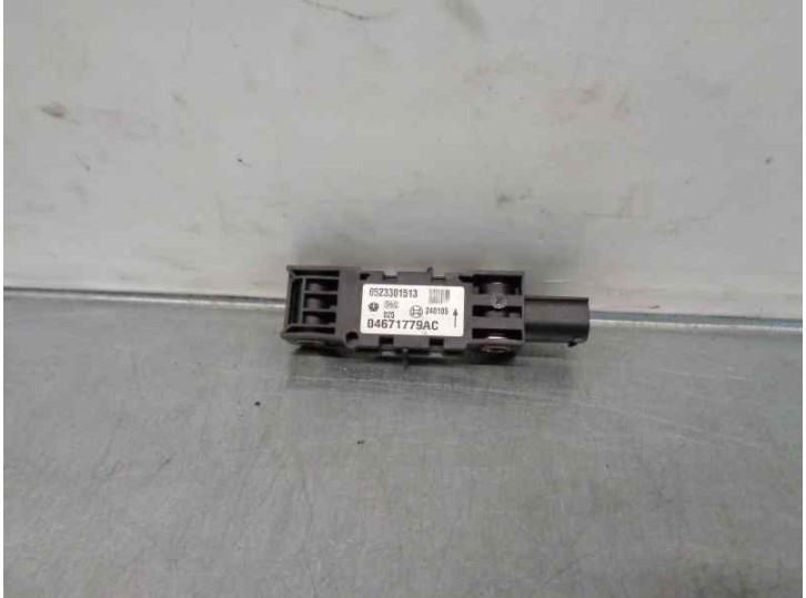 Recambio de sensor impacto para chrysler sebring berlina (jr41) 2.7 cat referencia OEM IAM 04671779AC  