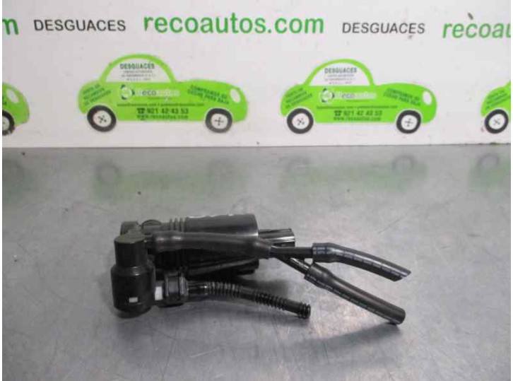 Recambio de bomba agua para volvo v40 cross country 2.0 diesel cat referencia OEM IAM 1026810001 