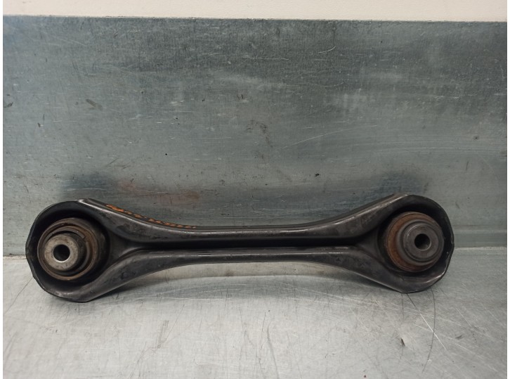Recambio de brazo suspension superior trasero izquierdo para bmw serie 3 coupe (e92) 2.0 16v cat referencia OEM IAM 33326777980 