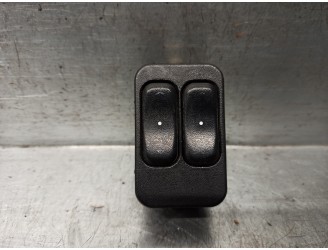 Recambio de mando elevalunas delantero izquierdo para opel astra g berlina 1.6 referencia OEM IAM 90561086 