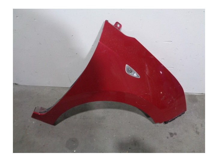 Recambio de aleta delantera derecha para hyundai i10 1.0 cat referencia OEM IAM 66321B9010 GRANATE 