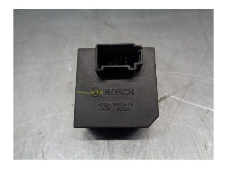 Recambio de centralita inmovilizador para hyundai i10 1.0 cat referencia OEM IAM 95420B4000 F005V01350 BOSCH