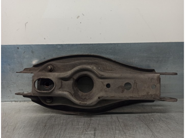 Replacement rear left lower suspension arm for BMW 3 Series Coupé (E92) 2.0 16V CAT OEM IAM reference 33326772899 
