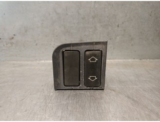 Recambio de mando elevalunas delantero derecho para peugeot 205 berlina 1.8 d generation referencia OEM IAM 655372 655372 