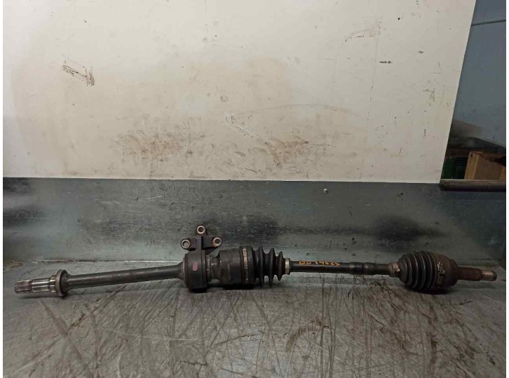 Recambio de transmision delantera derecha para mazda 2 lim. (de) 1.3 16v cat referencia OEM IAM FD8025500B 