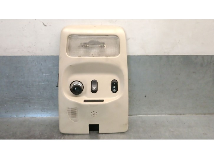 Recambio de luz interior para saab 9-5 (ys3e) 2.3 t referencia OEM IAM B235E 