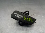 Recambio de mando para hyundai i10 1.0 cat referencia OEM IAM 299173754 93770B92004X 