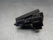 Recambio de mando para hyundai i10 1.0 cat referencia OEM IAM 299173754 93770B92004X 