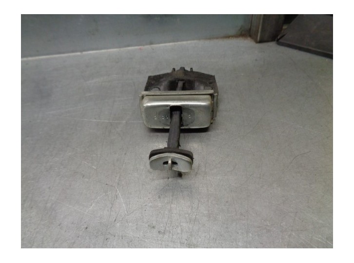 Recambio de retenedor puerta para ford focus berlina (cap) st referencia OEM IAM   