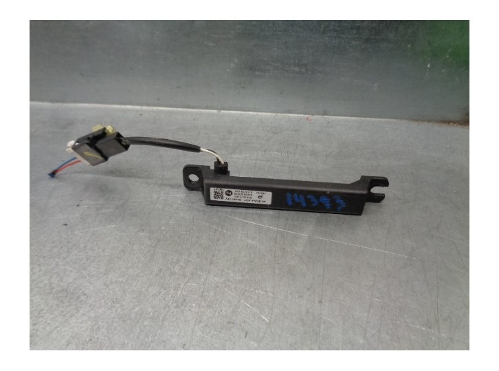 Recambio de antena para kia xceed 1.4 tgdi cat referencia OEM IAM 95420J7200 4400000200 PREMO