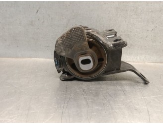 Recambio de soporte motor izquierdo para mazda cx-5 (kf) 2.0 referencia OEM IAM KB8T39070 KB8T39070 