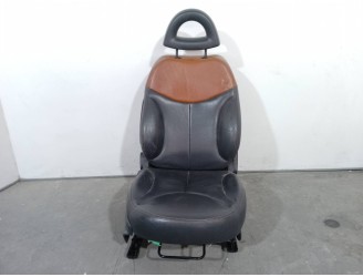 Recambio de asiento delantero derecho para citroën c3 pluriel 1.4 hdi referencia OEM IAM 8861PL CUERO MARRON Y NEGRO 2 PUERTAS