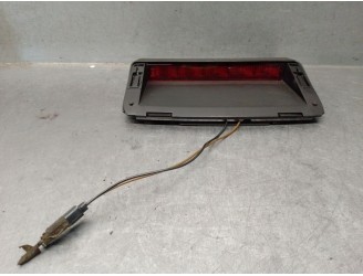 Replacement center brake light for Opel Vectra B sedan 2.0 16v CAT (X 20 XEV / L34) OEM IAM reference 90439333 1222707 