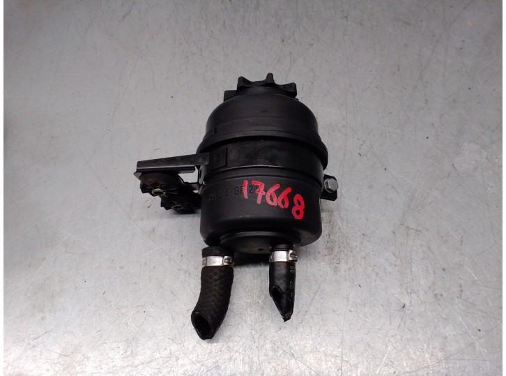 Recambio de deposito servo para bmw serie 3 berlina (e46) 1.9 cat referencia OEM IAM 32411097164  