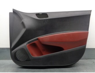 Recambio de guarnecido puerta delantera derecha para hyundai i10 1.0 cat referencia OEM IAM 82320B9010 82320B9010PYN 