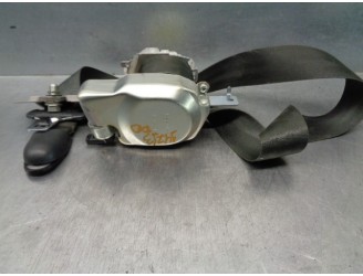 Recambio de cinturon seguridad delantero derecho para hyundai i30 1.4 cat referencia OEM IAM 888202R900WK CON PRETENSOR 5 PUERTA