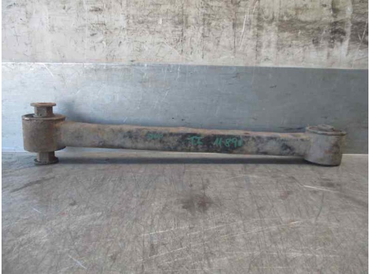 Recambio de brazo suspension superior trasero izquierdo para dodge nitro 2.8 crd referencia OEM IAM 52125321AA 