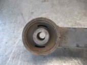 Recambio de brazo suspension superior trasero derecho para dodge nitro 2.8 crd referencia OEM IAM 52125321AA  