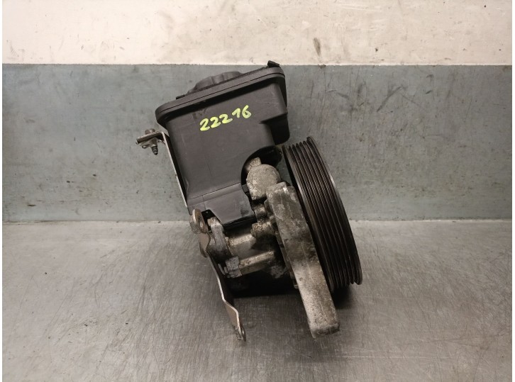 Recambio de bomba servodireccion para bmw x5 (e53) 3.0 d referencia OEM IAM 32416762279 32416762279 7692974533 ZF