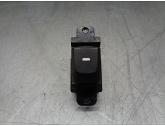 Replacement rear left window regulator switch for Hyundai i10 1.0 CAT OEM IAM reference 90119B4000 299122842 