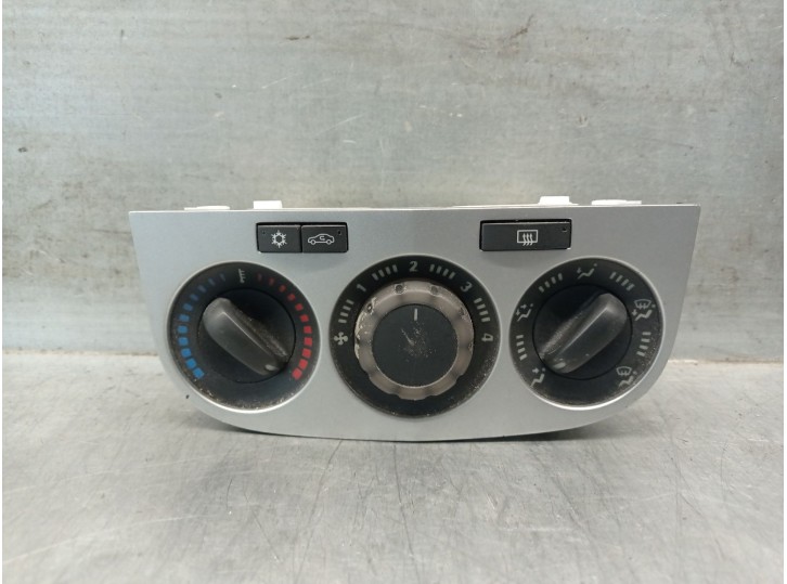 Recambio de mando calefaccion / aire acondicionado para opel corsa d 1.3 16v cdti referencia OEM IAM 5E0943200 