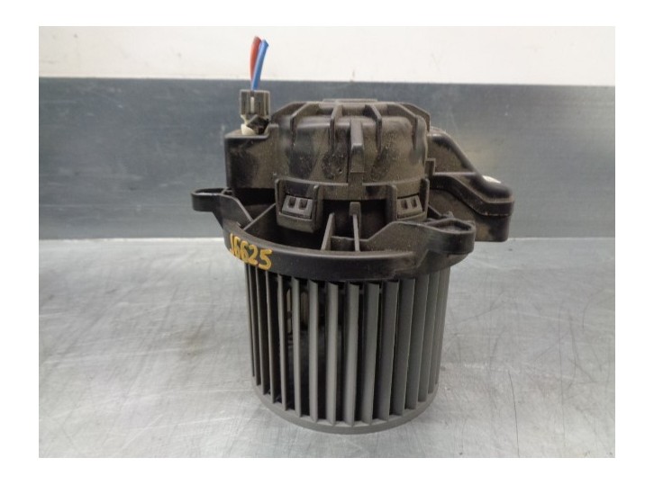 Recambio de motor calefaccion para hyundai i10 1.0 cat referencia OEM IAM 97113B9000  HS