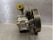 Recambio de bomba servodireccion para citroën c5 berlina 2.0 hdi referencia OEM IAM 9636086680 7617955502 ZF