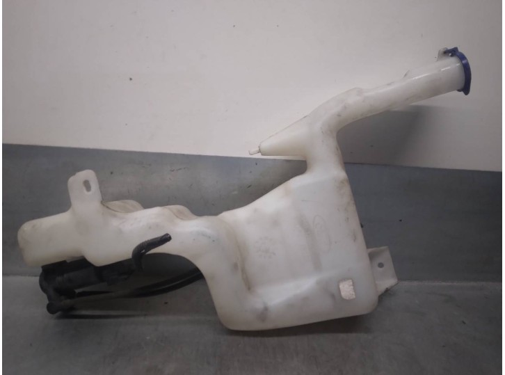 Recambio de deposito limpia para ford fiesta (cb1) 1.25 16v cat referencia OEM IAM 8A6117B613AD 