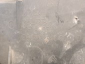 Recambio de molduras delanteras para citroën c4 coupe 1.6 16v hdi fap referencia OEM IAM 9650764080 7104JH 