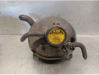 Replacement expansion tank for Volkswagen Passat Variant (3B6) 2.5 V6 TDI OEM IAM reference 51994A0F 51994A0F 