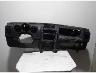 Recambio de salpicadero para dodge nitro 2.8 crd referencia OEM IAM 1GH551DBAA NEGRO 