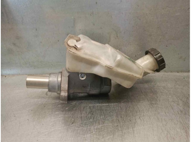 Recambio de bomba freno para ford fiesta (cbk) 1.6 tdci cat referencia OEM IAM 03350884931 0335088494 ATE