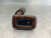 Recambio de mando elevalunas trasero derecho para kia sportage 2.0 cat referencia OEM IAM 