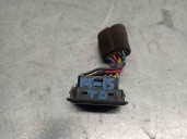 Recambio de mando elevalunas trasero derecho para kia sportage 2.0 cat referencia OEM IAM 