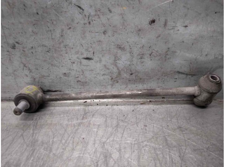 Recambio de bieleta estabilizadora trasera izquierda para mercedes-benz clase glk (w204) glk 3.0 cdi cat referencia OEM IAM A204