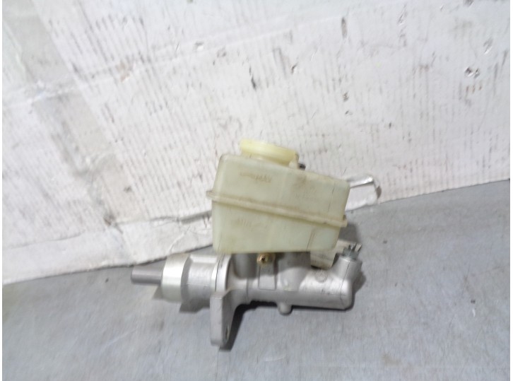 Replacement brake pump for Mercedes-Benz E-Class (W210) diesel saloon 270 CDI (210.016) OEM IAM reference A2024300202 