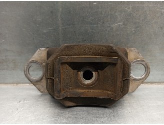 SOPORTE MOTOR IZQUIERDO 11220JD000 