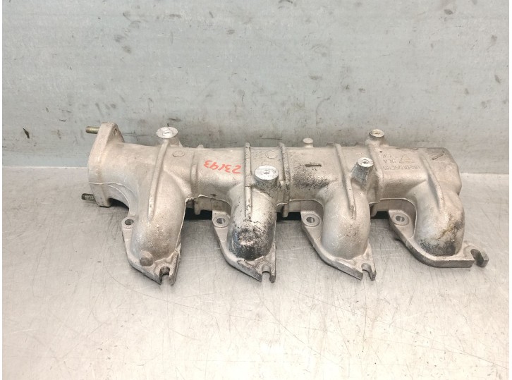 Recambio de colector admision para peugeot 307 (s1) 2.0 hdi cat referencia OEM IAM 9635616310 0361H5 