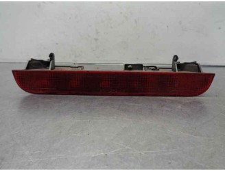 Replacement center brake light for Nissan X-Trail (T30) 2.2 dCi diesel CAT OEM IAM reference 265908H700 