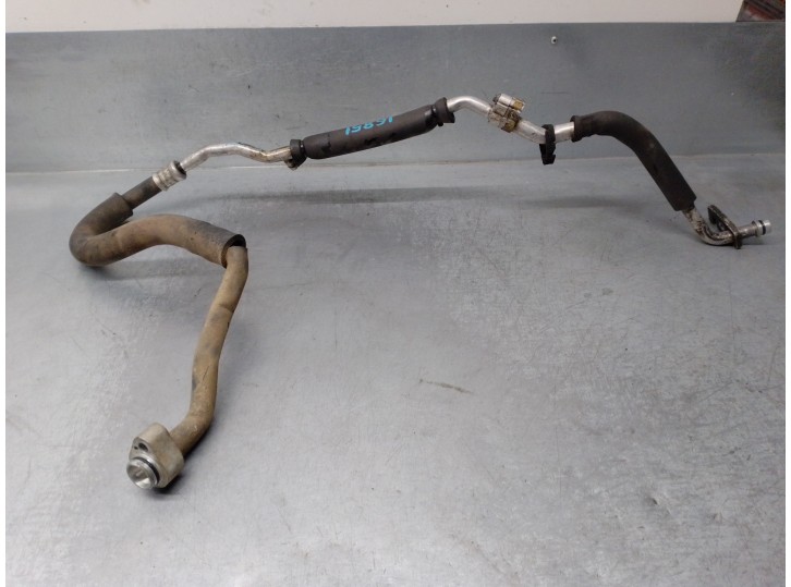 Recambio de tubos aire acondicionado para land rover discovery 2.7 td v6 cat referencia OEM IAM JUF000365 