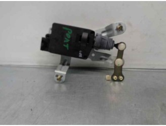 Recambio de motor cierre centralizado porton para hyundai santa fe (sm) 2.0 crdi cat referencia OEM IAM 