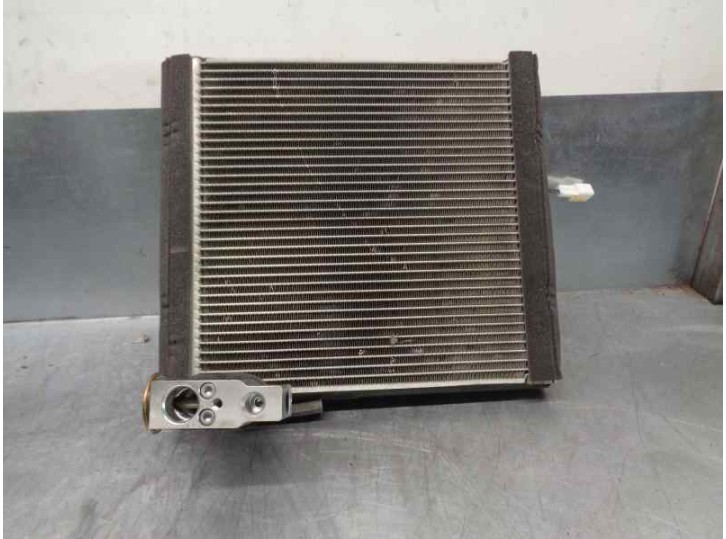 Recambio de evaporador aire acondicionado para toyota corolla (e21) referencia OEM IAM 4475005940  
