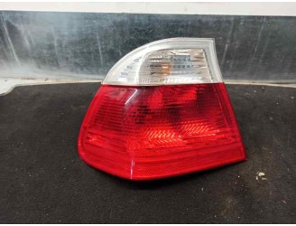 Replacement rear left tail light for BMW 3 Series Saloon (E46) 2.0 16V Diesel CAT OEM IAM reference 8383821 FENDER 4 DOOR